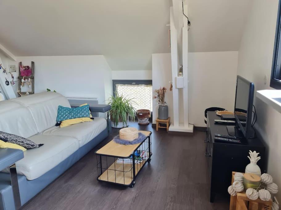 Appartement De La Laiterie Avec Petit Jardin. Eysus Ngoại thất bức ảnh