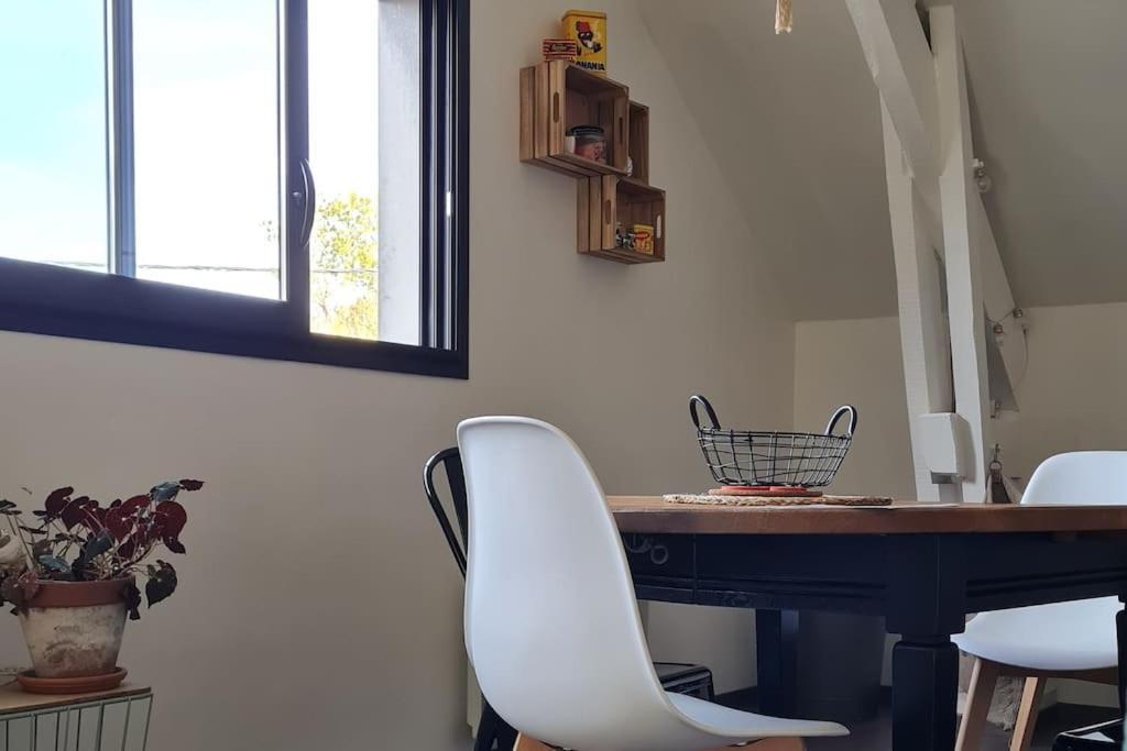 Appartement De La Laiterie Avec Petit Jardin. Eysus Ngoại thất bức ảnh